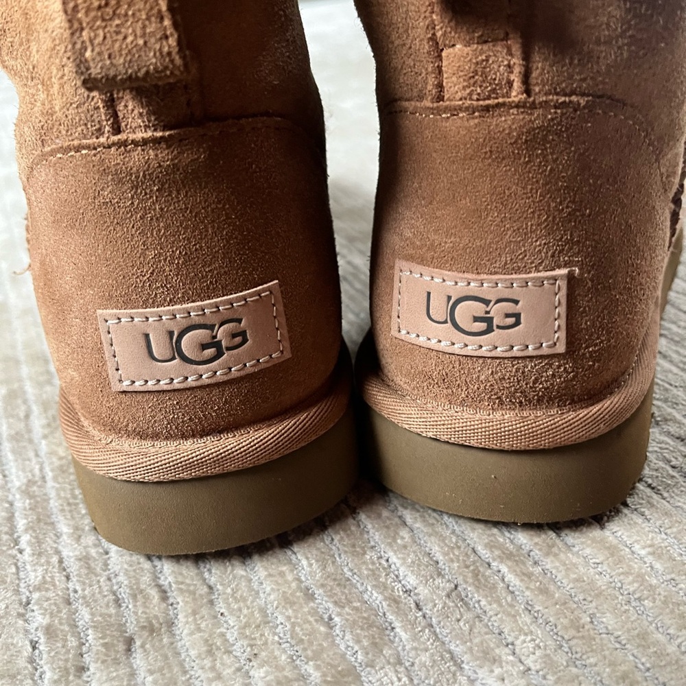 Ugg Classic Mini II Boot Womens 10